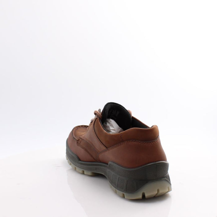 831714 ECCO TRACK 26 SHOES