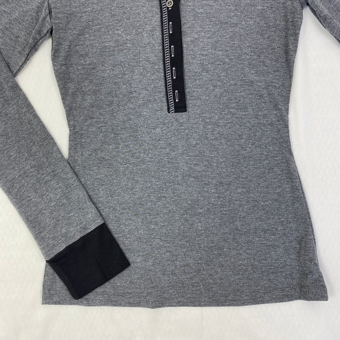 Contrasting-color knitted fitted base top