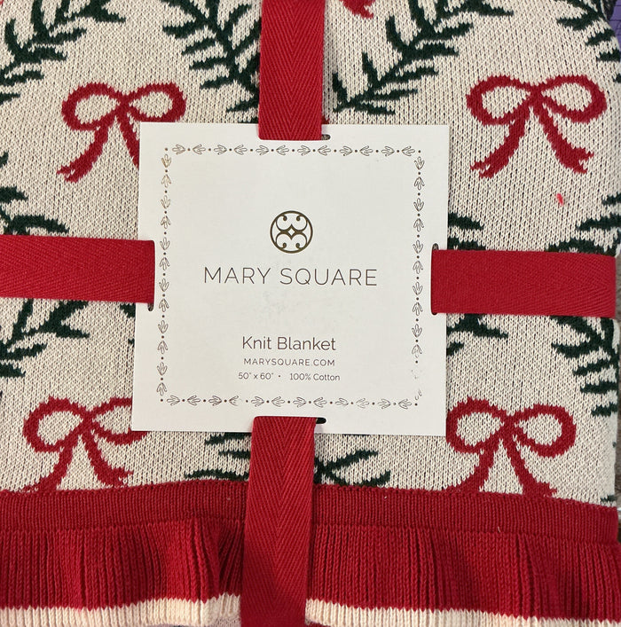Holiday Trellis Blanket