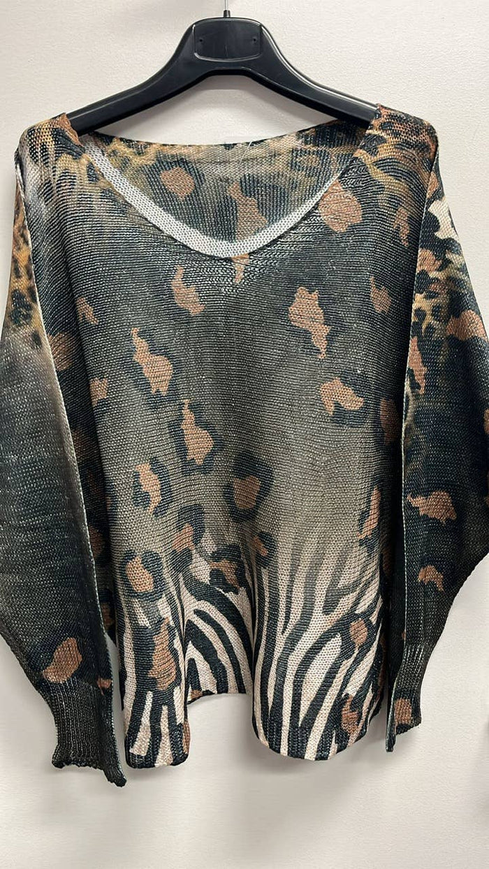 Leopard Fall V- Neck Knit Printed Sweater
