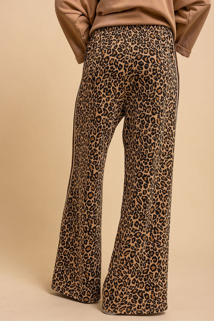 LEOPARD KNIT WIDE-CUT PULL-ON PANTS