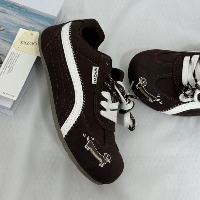 Versatile Round-Toe Casual Sneakers