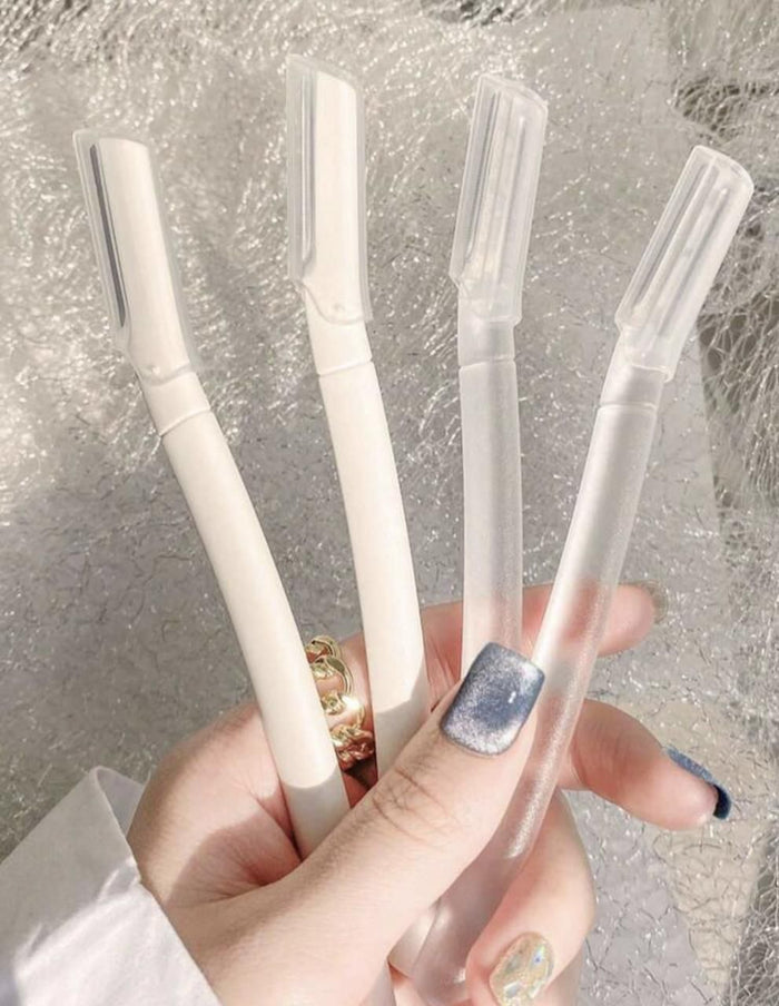 4-Piece Facial Eyebrow Razor Set – Foldable Dermaplaning Blades – White Portable Face Hair Remover