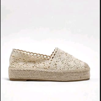 Beige Crochet Slip-On Espadrille Shoes for Women with Platform Braided Sole