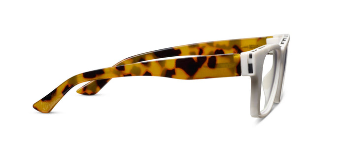 Bernadette (Blue Light): White/Tokyo Tortoise/ 1.50