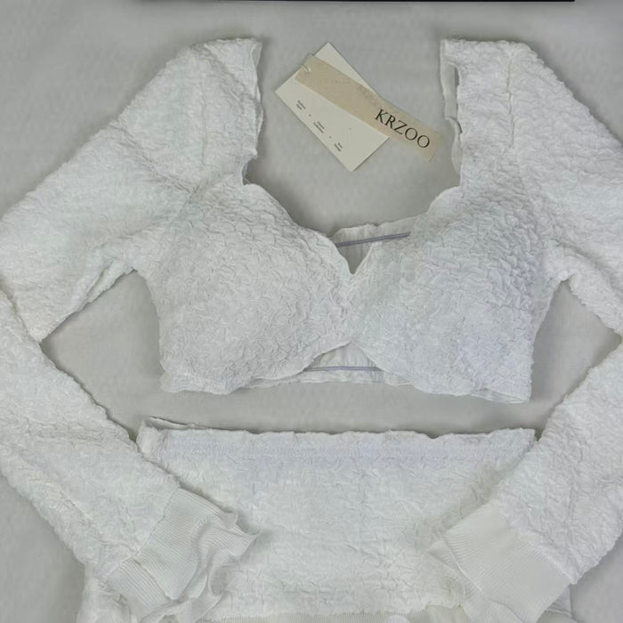Blouse with wooden earflaps and half-skirt set