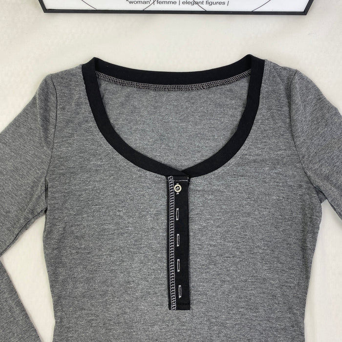 Contrasting-color knitted fitted base top