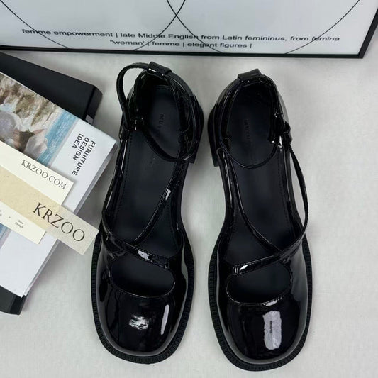 Crossed buckle leather high-heeled shoes