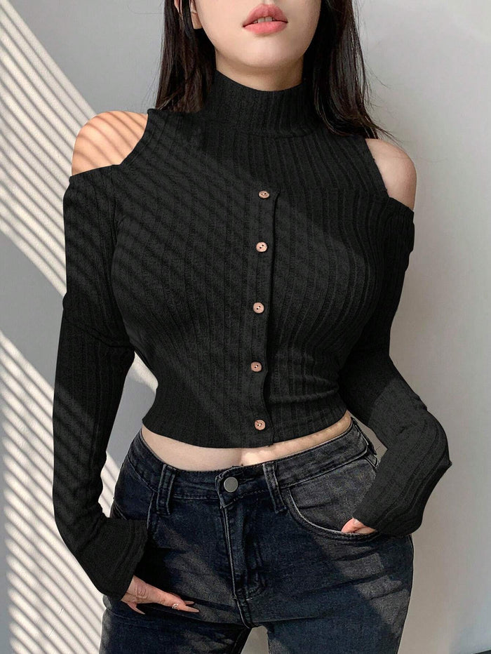 DAZY Women’s Black Cold Shoulder Button Front Knit Crop Top