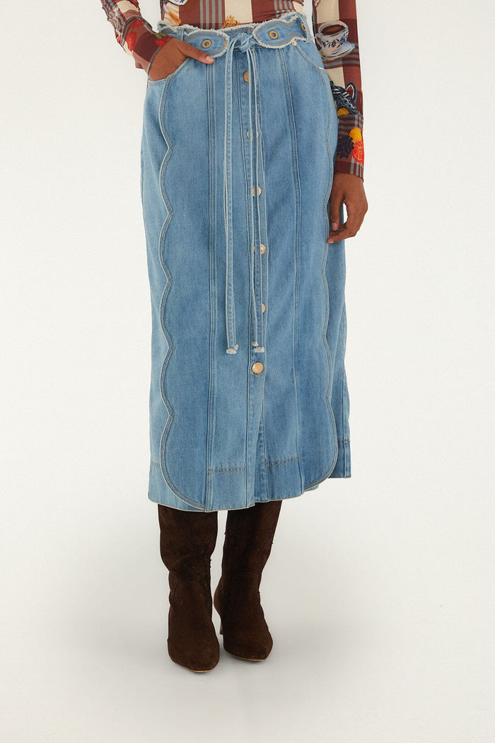 FARM Rio model wearing the Denim Buttoned Belted Wavy Midi Skirt