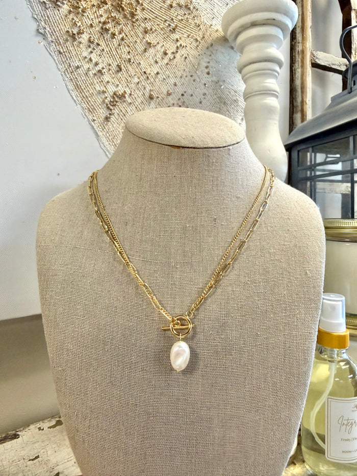 Double Layer Pearl Drop charm Toggle Necklace