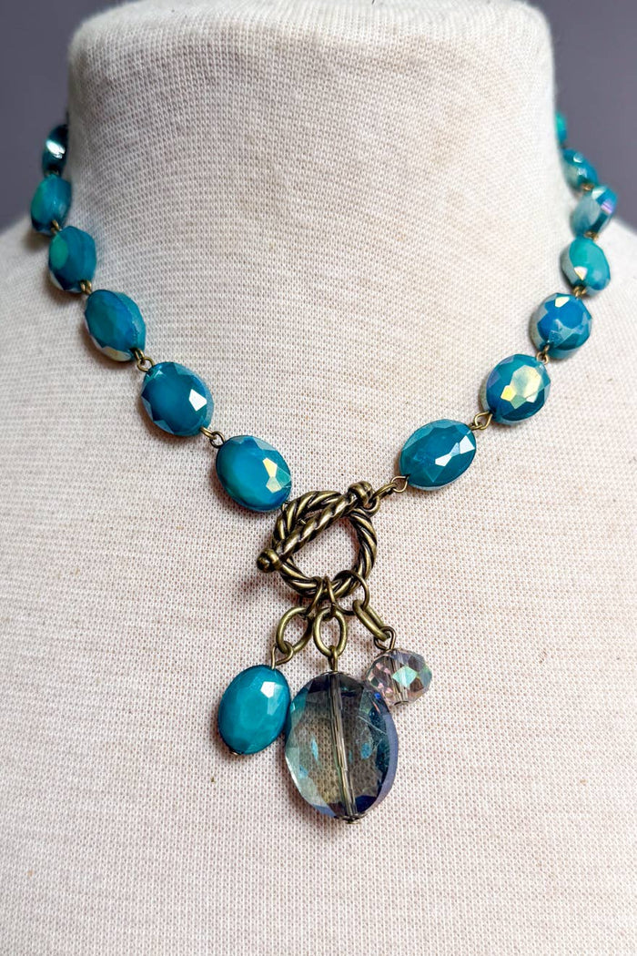 Dylan Designs - Carolina Necklace: Turquoise