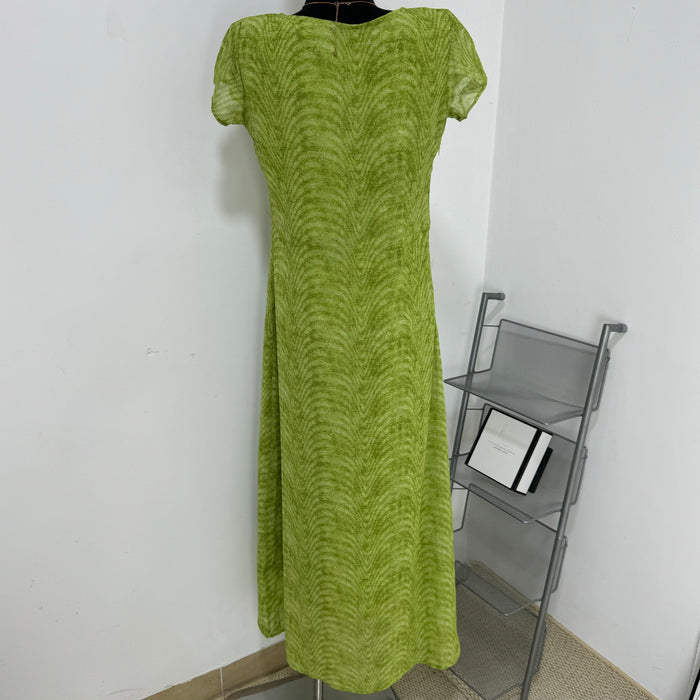 Elegant Floral Print Wavy Dress