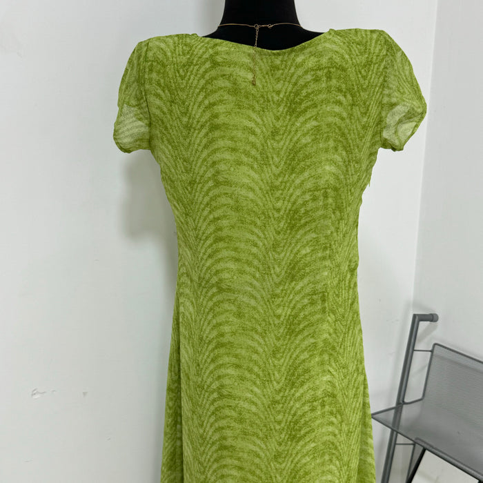 Elegant Floral Print Wavy Dress