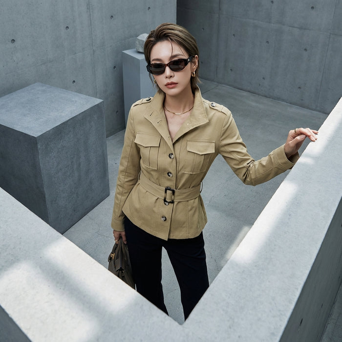 Veste cintrée courte couleur Khaki - Mode K-fashion féminine