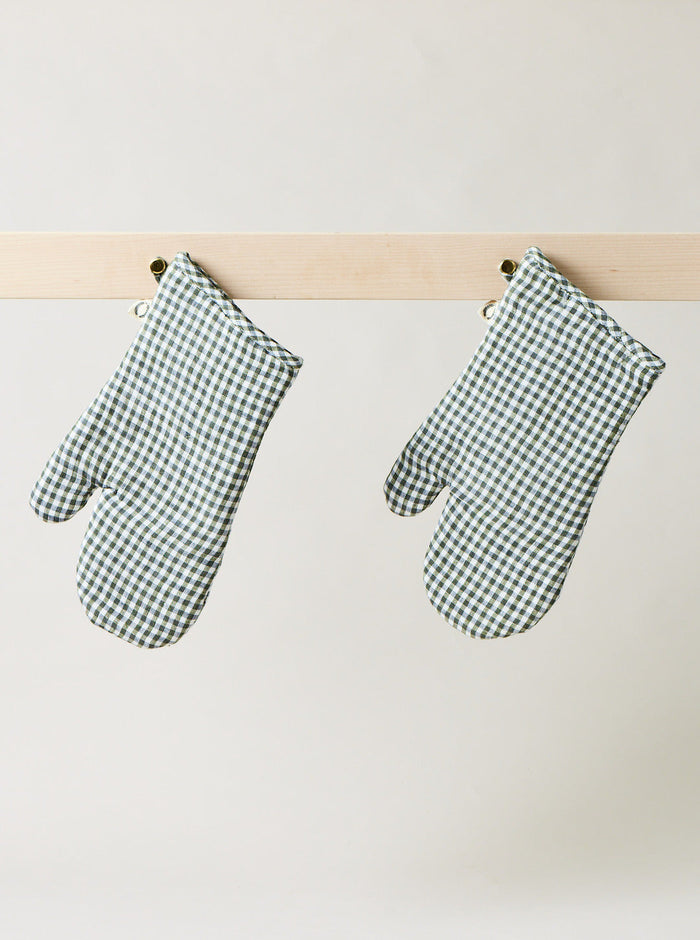Farmhouse Gingham Oven Mitt