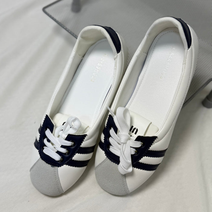 French ballet flat shoes
