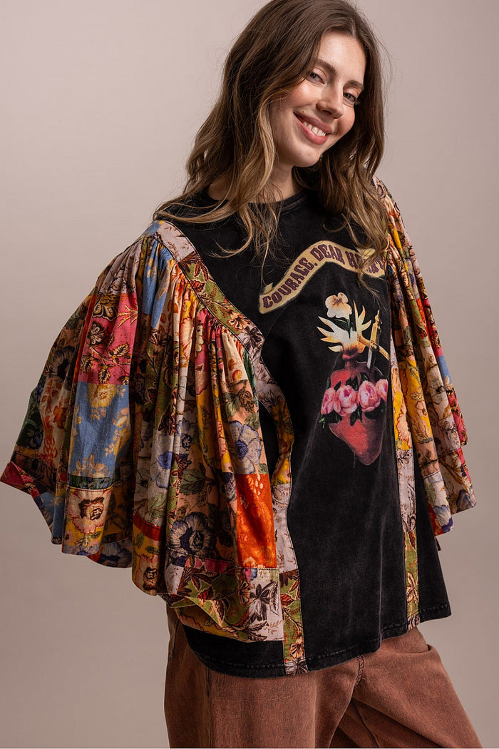 GRAPHIC OVERSIZED TOP