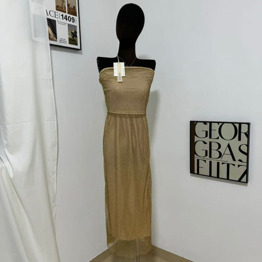 Halter-Neck Slim-Fit Sleeveless Gown