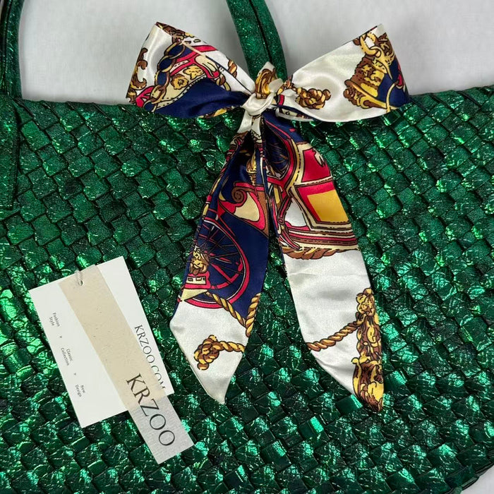 Hand-woven bag with snake skin pattern