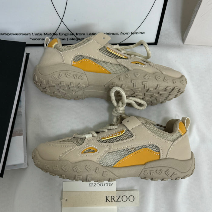 Hiking mountaineering shoes