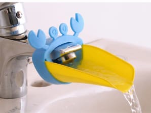 Kids’ Crab Faucet Extender – Multicolor Silicone Water Guide for Sink