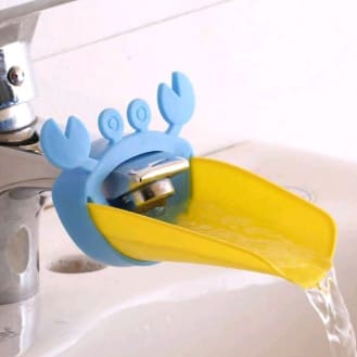 Kids’ Crab Faucet Extender – Multicolor Silicone Water Guide for Sink