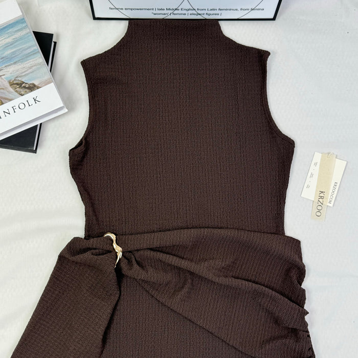 Knitted texture pattern metal snap closure dress
