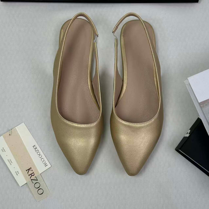 Lace-up pointed-toe flat shoes