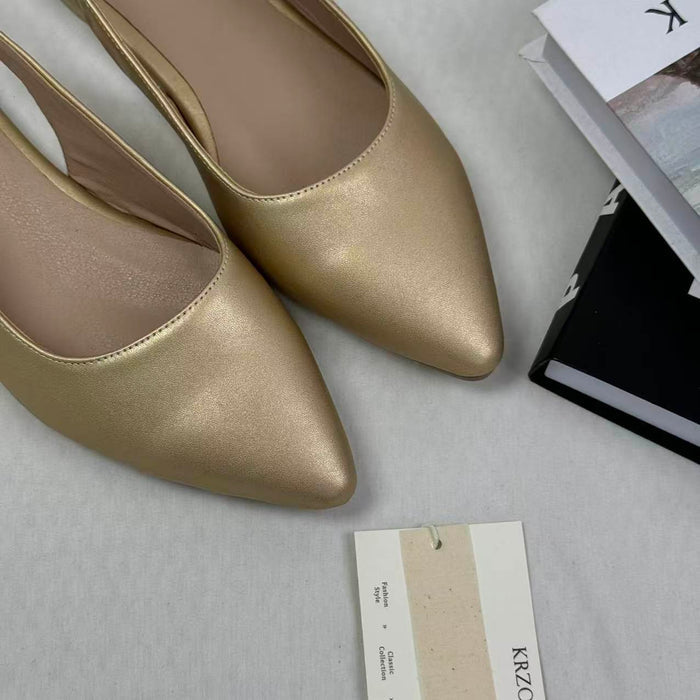 Lace-up pointed-toe flat shoes