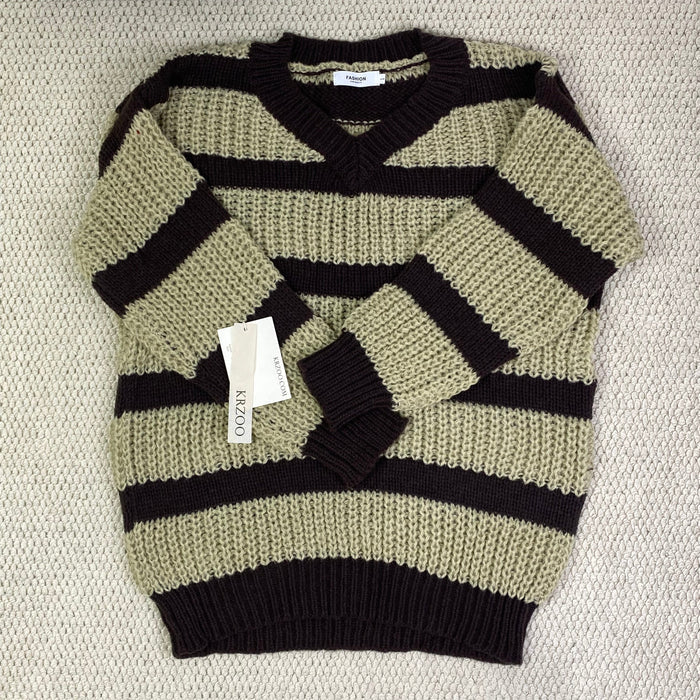 Lazy and retro long-sleeved striped sweater