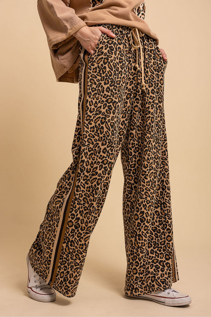 LEOPARD KNIT WIDE-CUT PULL-ON PANTS
