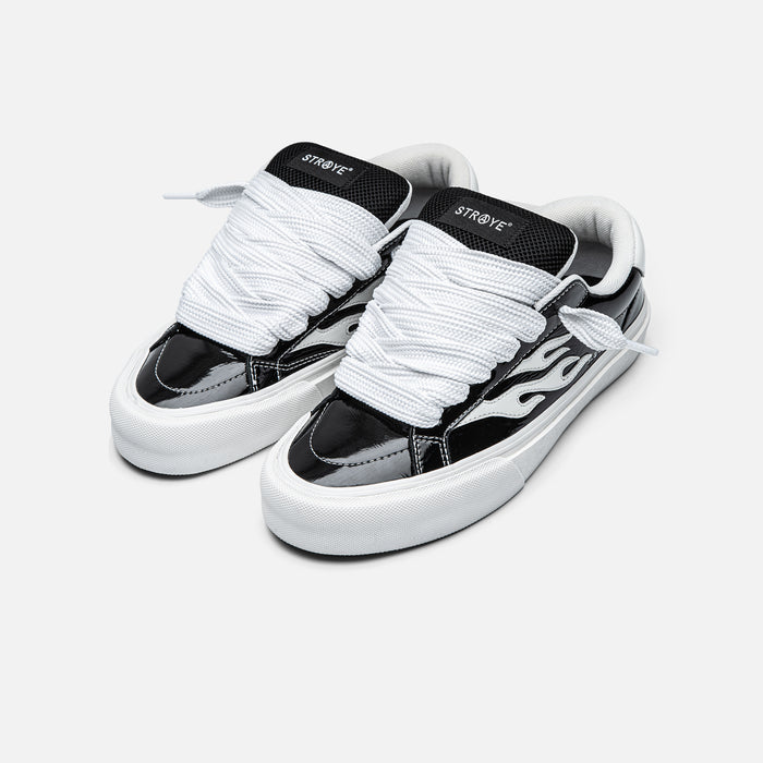 STRAYE Logan Puff Blackdope – front angled view skate sneaker