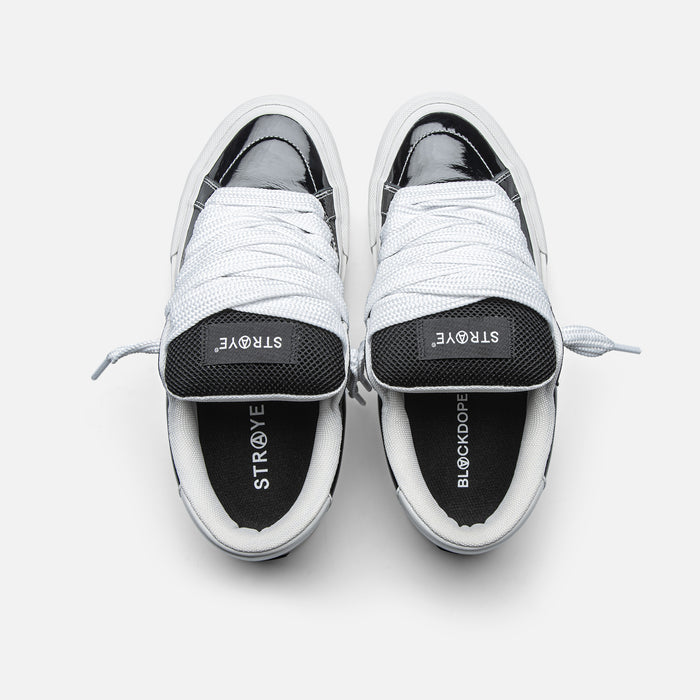 STRAYE Logan Puff Blackdope – top view with cushioned insole