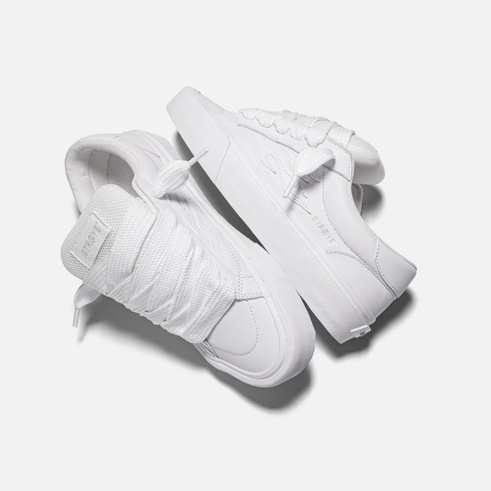 STRAYE Logan Puff Whiteout – angled lifestyle photo skate shoe