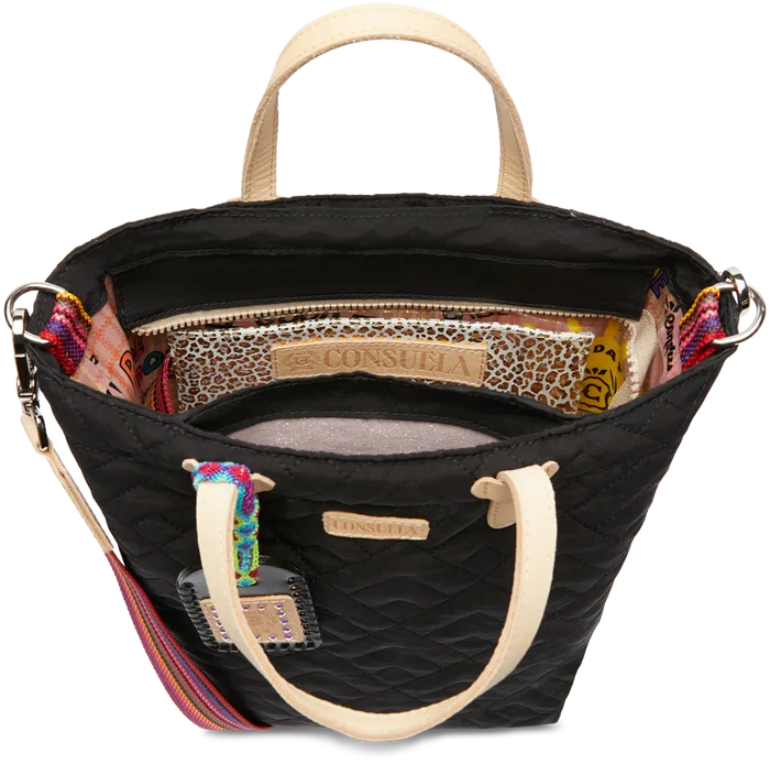 MEG ESSENTIAL TOTE