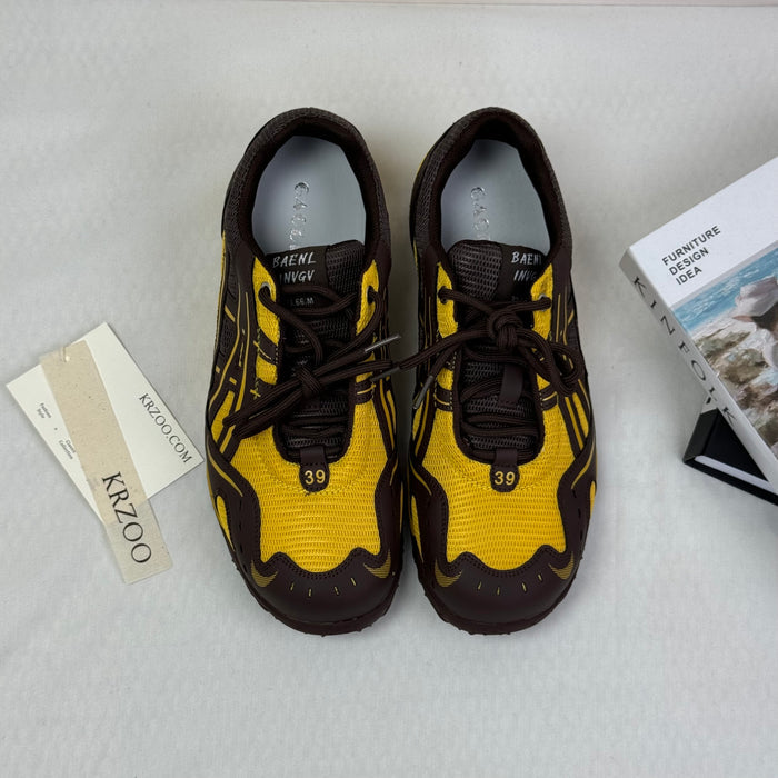Mesh-bottom casual sports sneakers