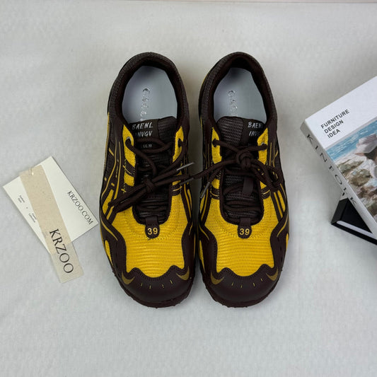 Mesh-bottom casual sports sneakers