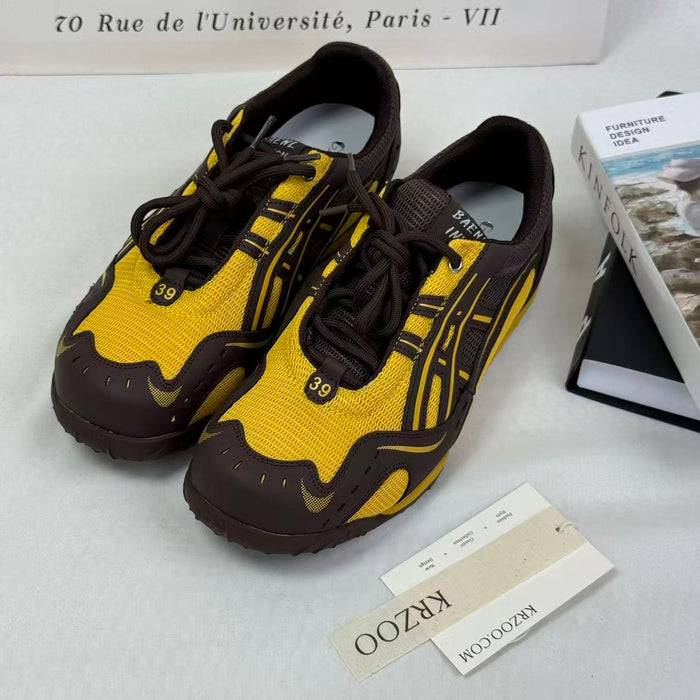 Mesh-bottom casual sports sneakers
