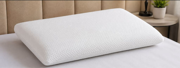 Mo Flat Memory Foam Pillow with Cotton Cover – White Support Pillow 45 x 65 cm