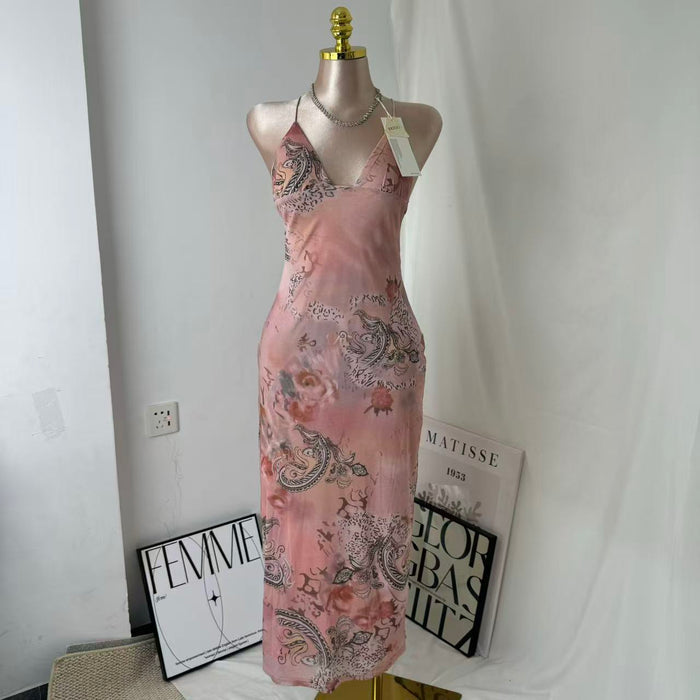 Neck-length fitted printed A-line dress