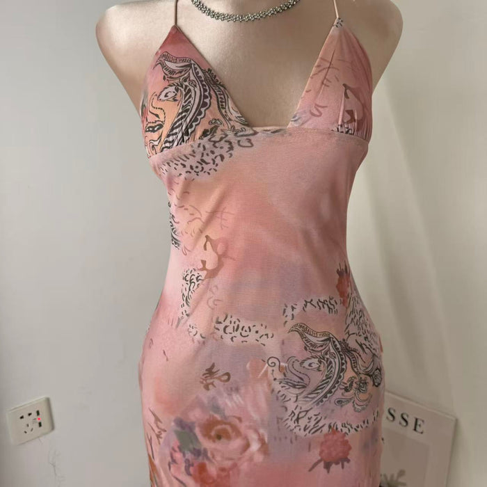 Neck-length fitted printed A-line dress