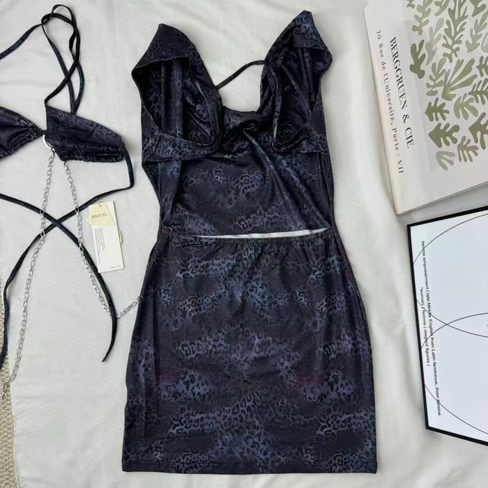 Necklace-style open-front dress