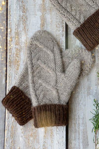 Nutmeg Hat and Mitten Set Pattern Universal Yarn