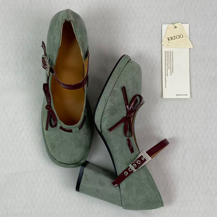One-strap French-style high-heeled shoes
