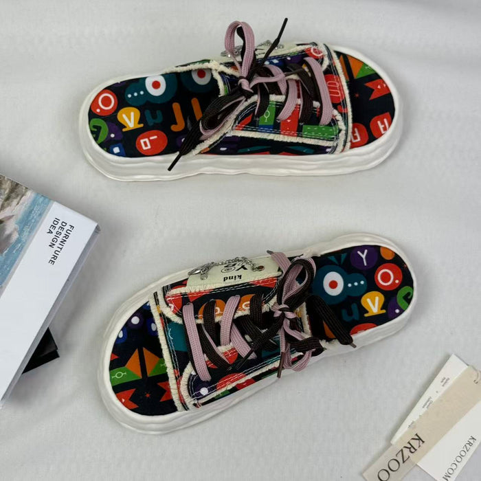 Pancake-style stenciled flip-flop