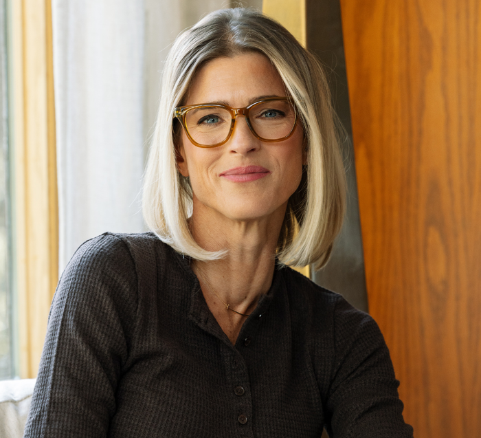 Peepers - Lenora (Blue Light): Fog/Chai Tortoise / Reading / 2.25
