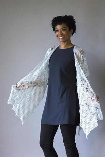 Plumas Ruana Pattern Nazli Gelin
