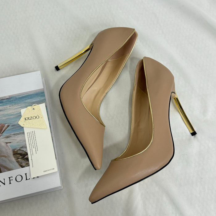 Pointed-toe low-heeled shoes