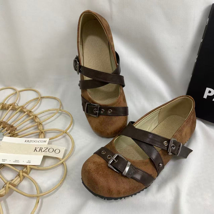 Round-Toe Flat Shoes with Buckle